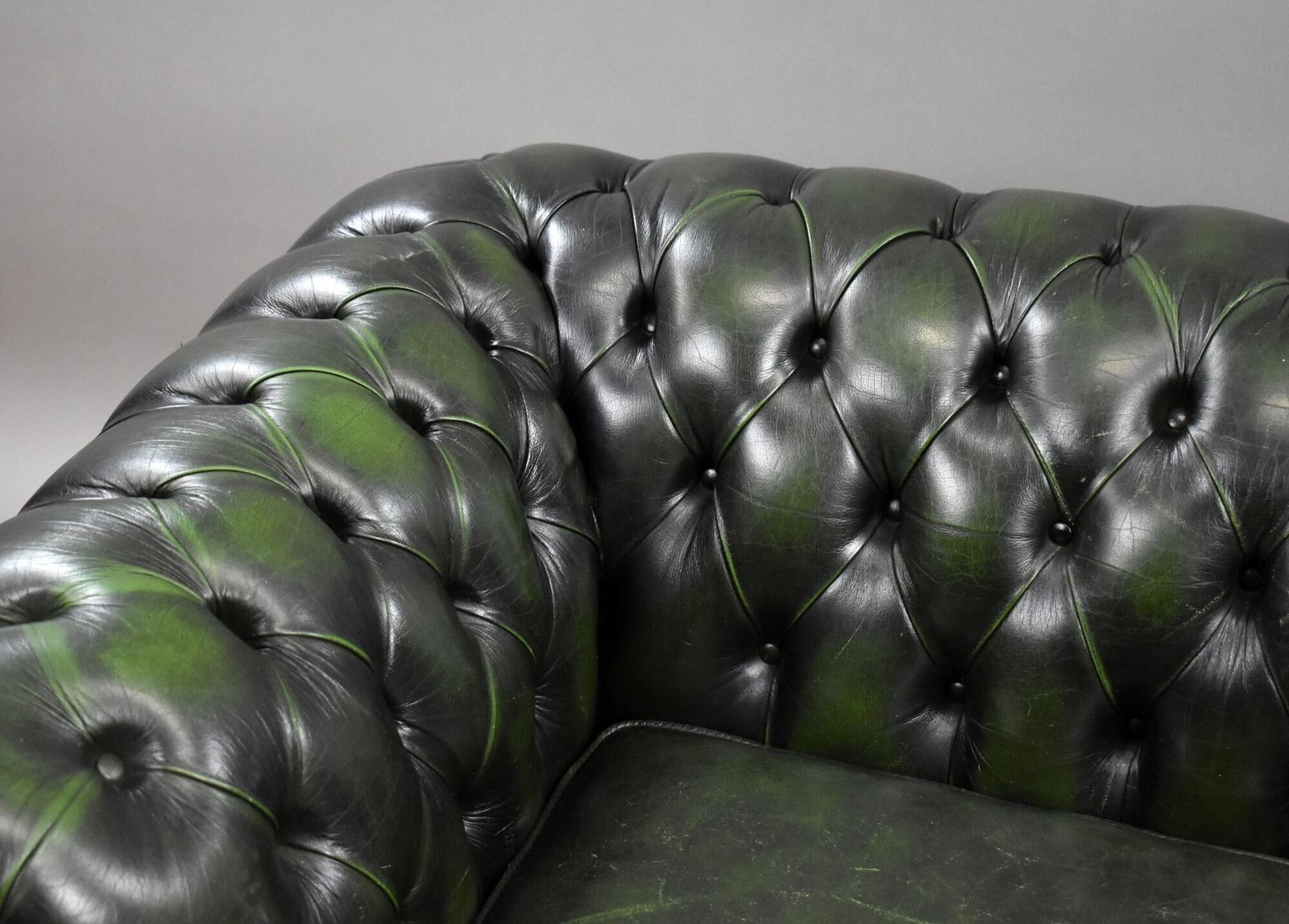 Green Leather Chesterfield photo vintage