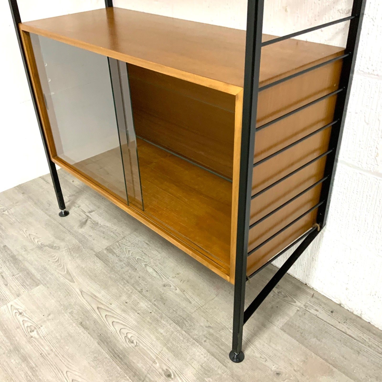 photo for sale Vintage Staples Ladderax Modular Shelving Unit Cabinet Hifi Bookcase Teak 60s /7