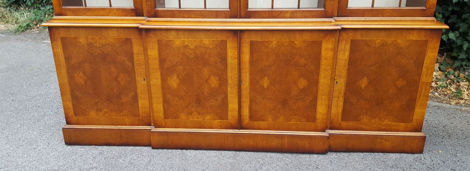 Antique Style Walnut Breakfront Library Bookcase photo 1475.0