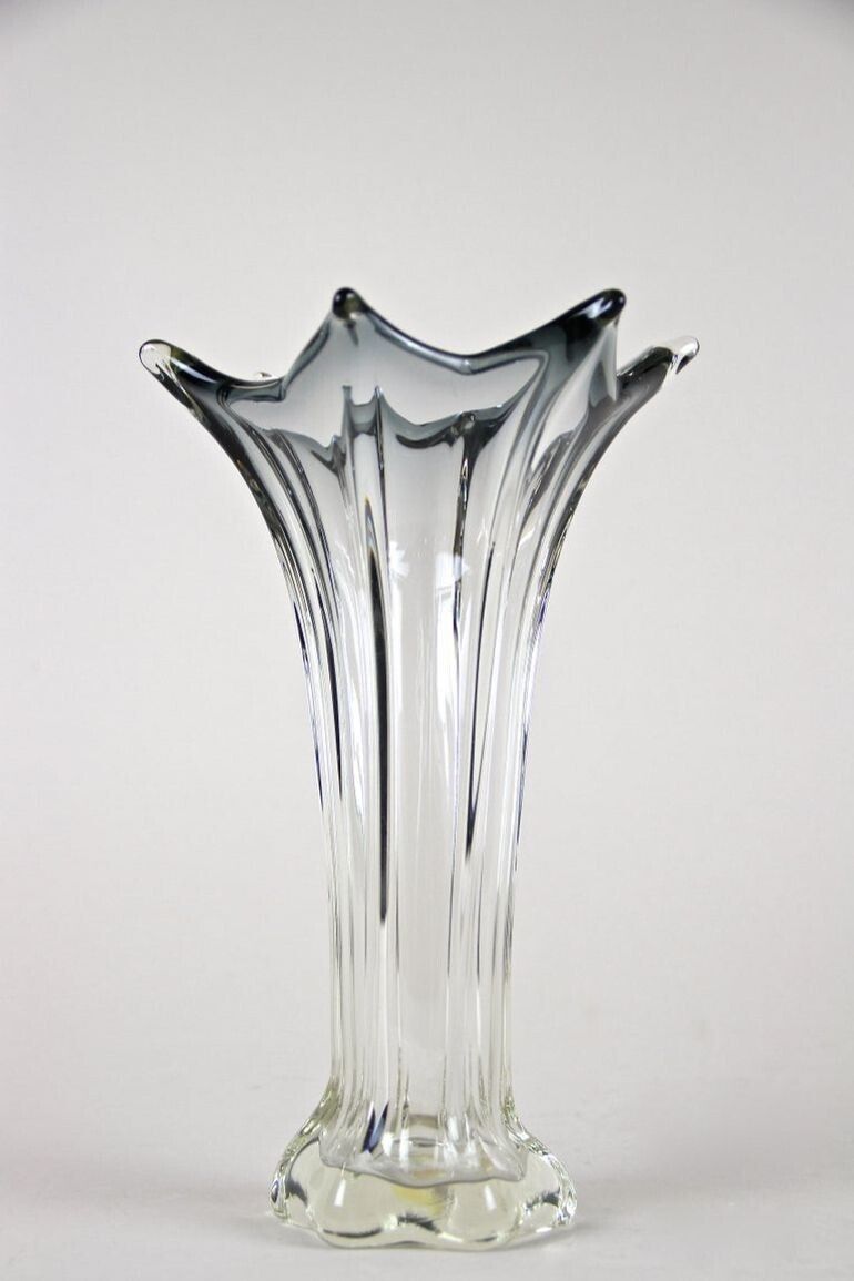 20th Century Clear Murano Glass Vase, Vetro Artistico Veneziano, Italy Ca. 1970 photo Home Decor