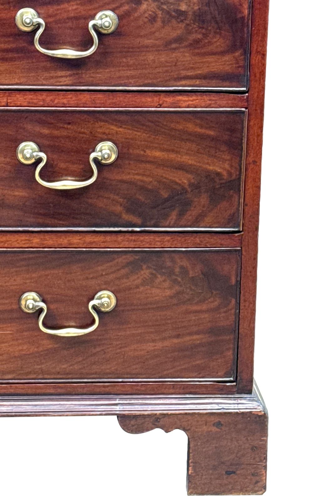 18th Century Chippendale Period Mahogany Chest Of Drawers (England, Circa 1760) photo for sale
