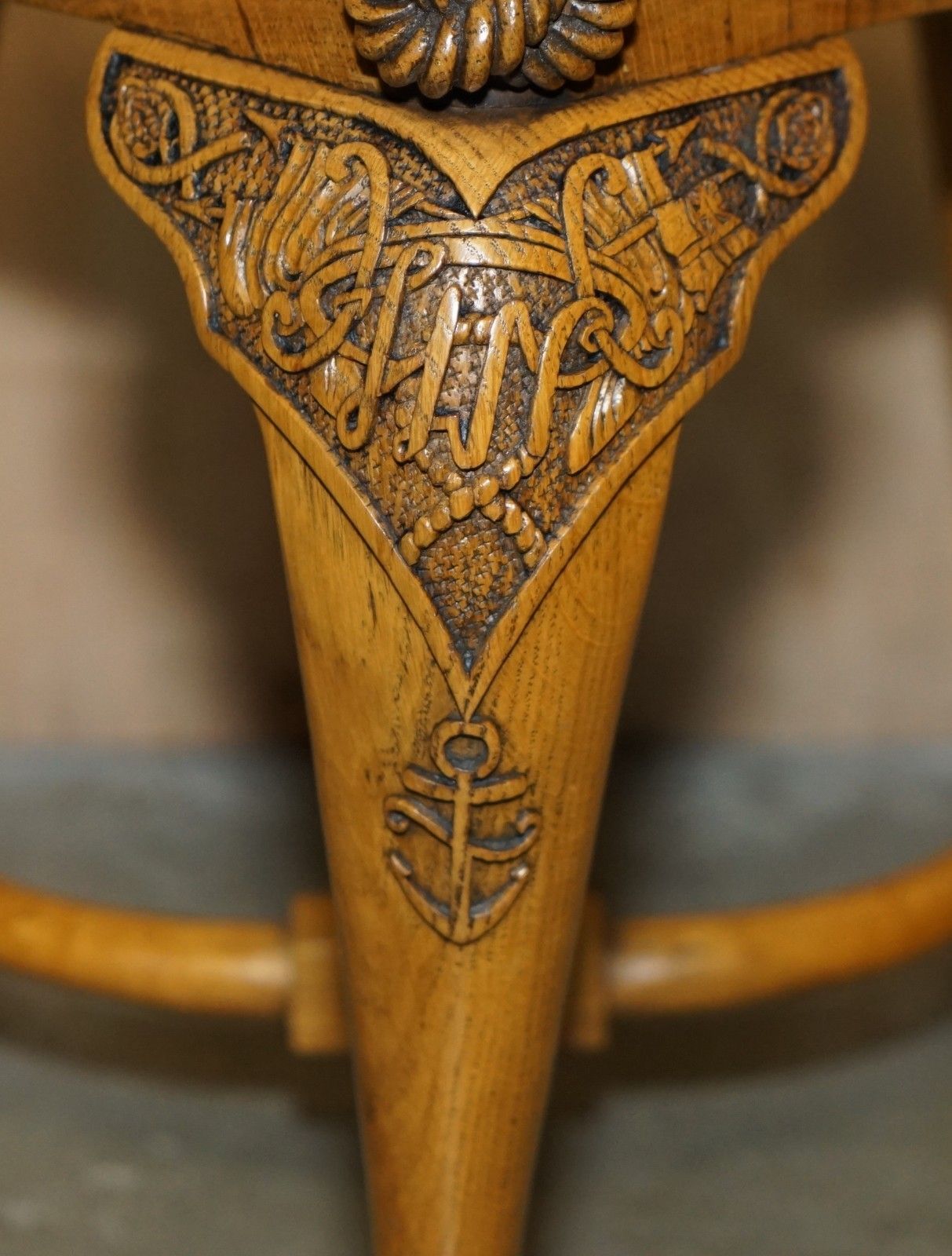 photo vinterior 33/200 Stewart Linford Admiral Nelson Trafalgar Bicentenary H.M.S Victory Stool