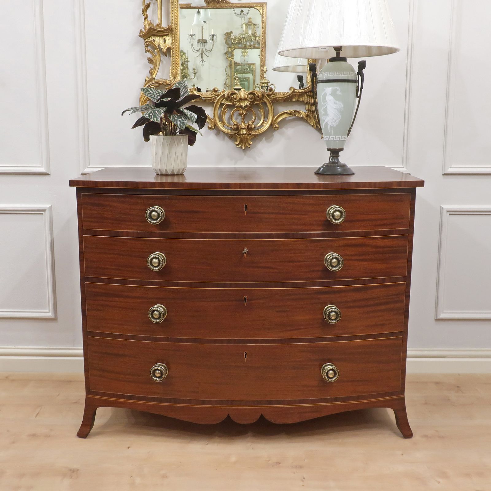 Georgian Mahogany Bow Fronted Chest Of Drawers