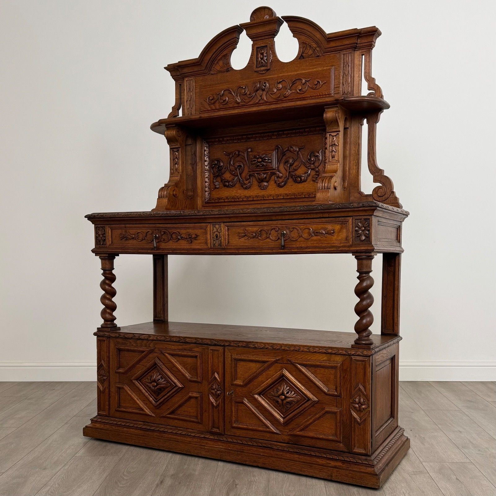Antique 19th Century Fine Quality Sideboard In Golden Oak photo for sale