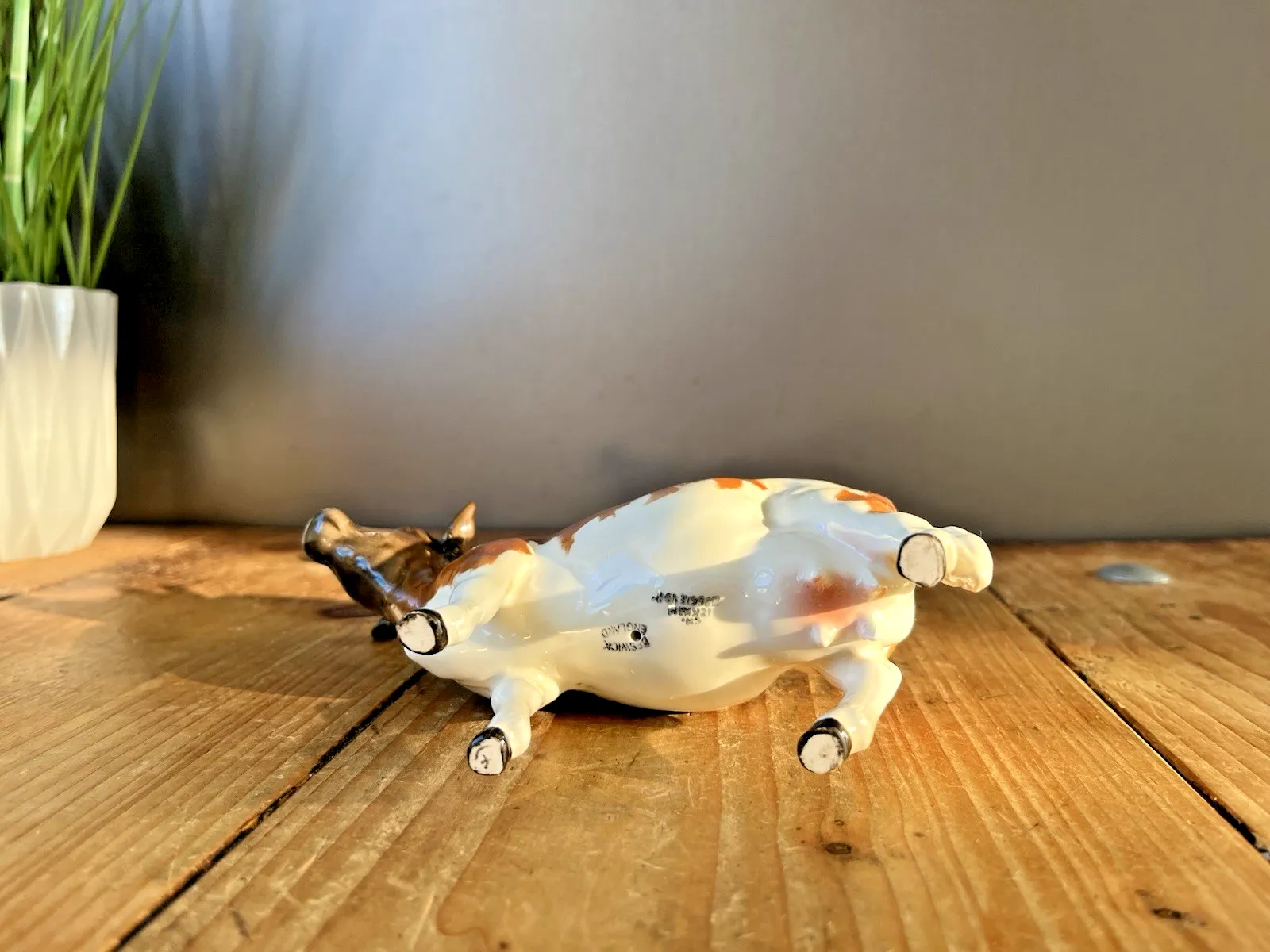 photo furniture Rare Beswick Ayrshire Cow Champion Ch. Ickham Bessie Arthur Gredington 1350 A/F