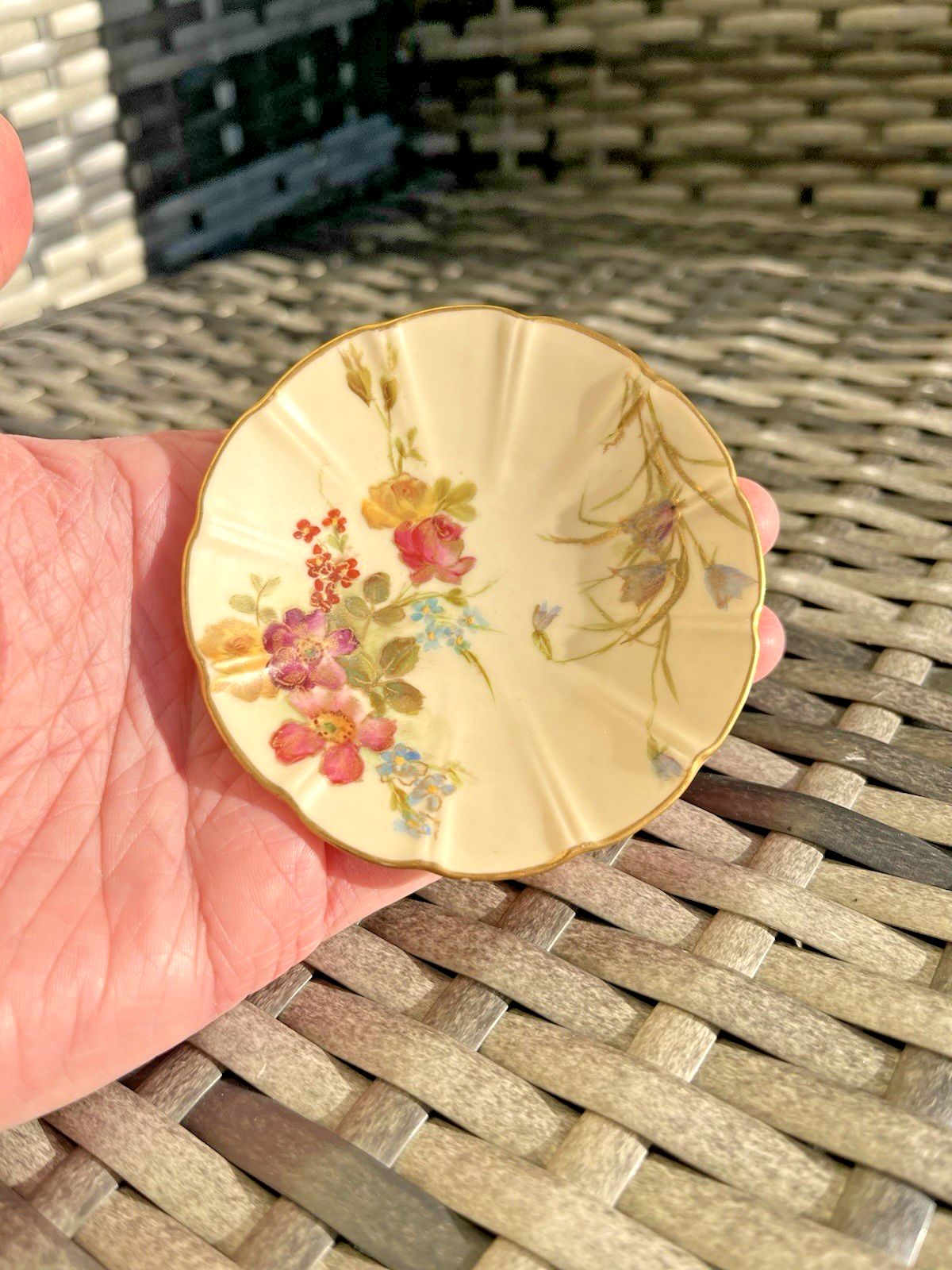 Rare Antique C1901 Royal Worcester Blush Ivory Floral Bouquet Scalloped Pin Dish photo buy