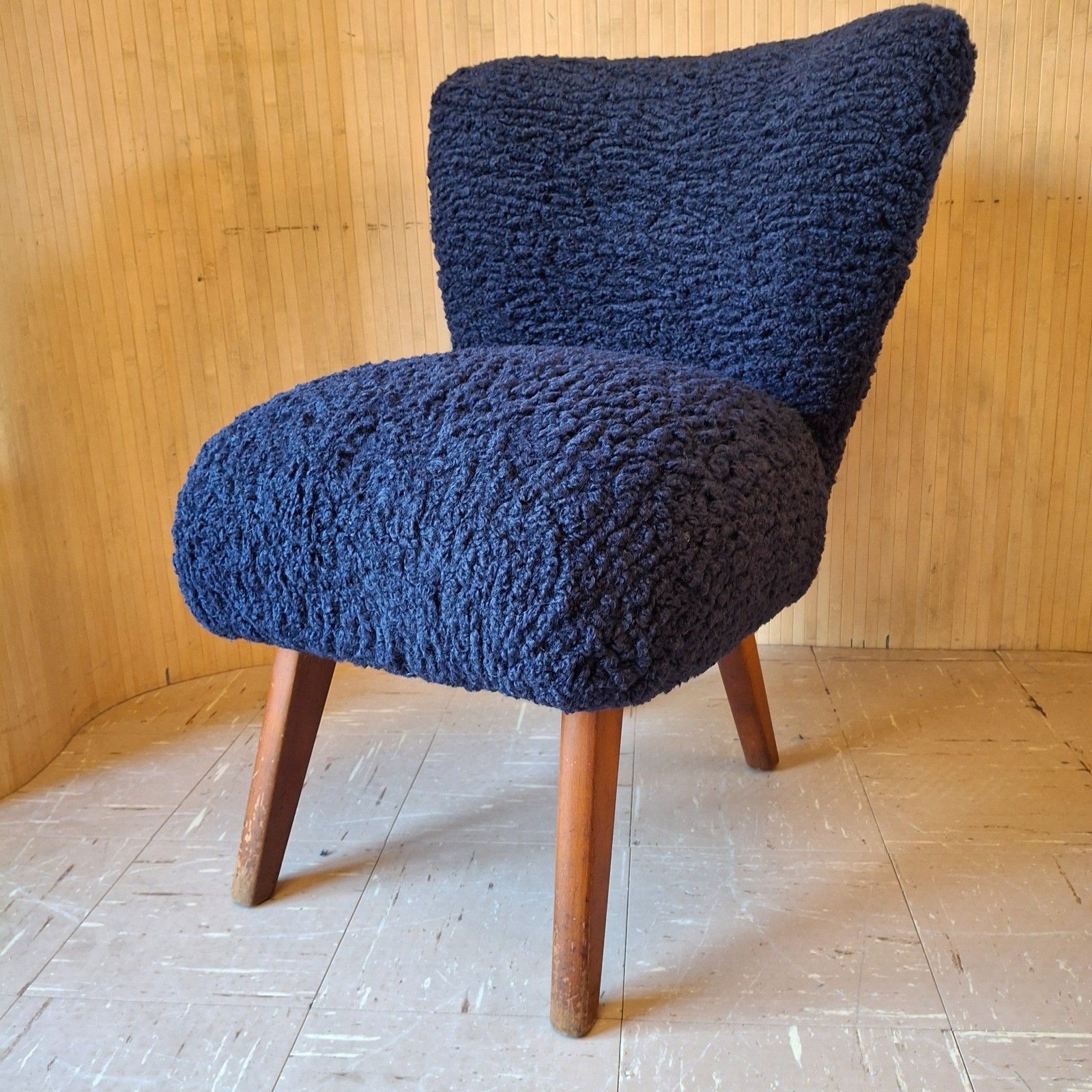 Fab Vintage Mid Century German Bartholomew Cocktail Chair Navy Ink Blue Faux Fur photo vinterior