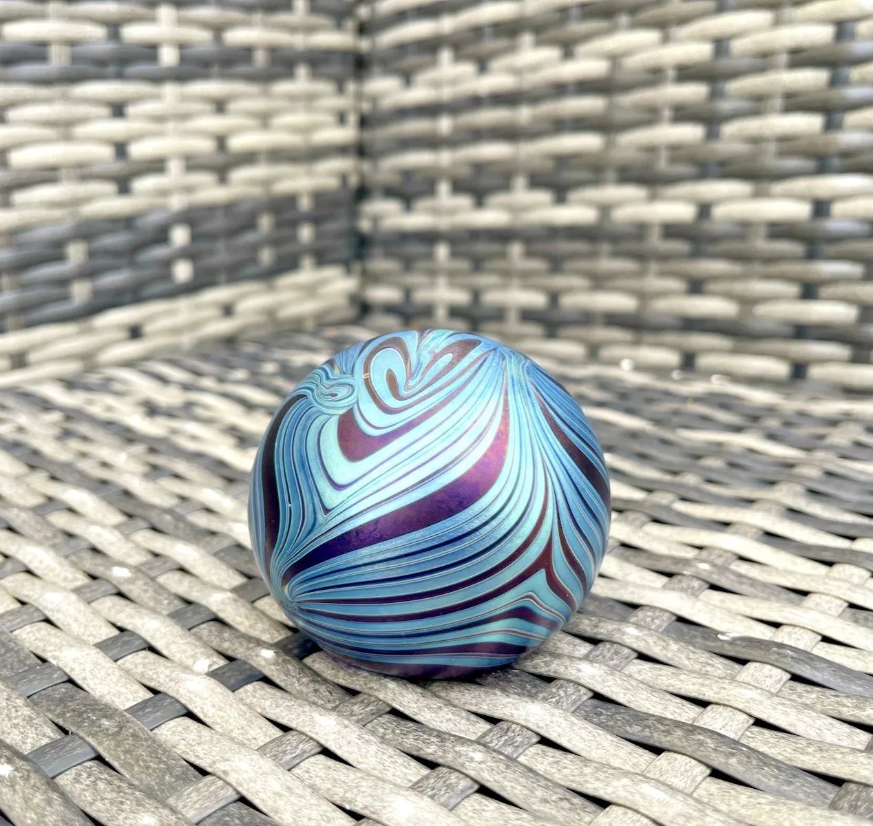 C1988 Iridescent Okra Heart Swirl Studio Glass Feathered Paperweight R Golding
