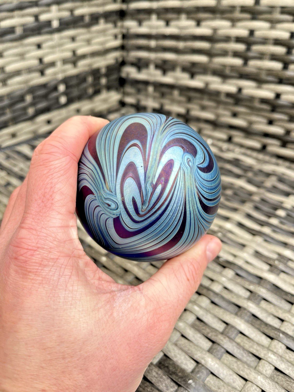 C1988 Iridescent Okra Heart Swirl Studio Glass Feathered Paperweight R Golding photo vintage