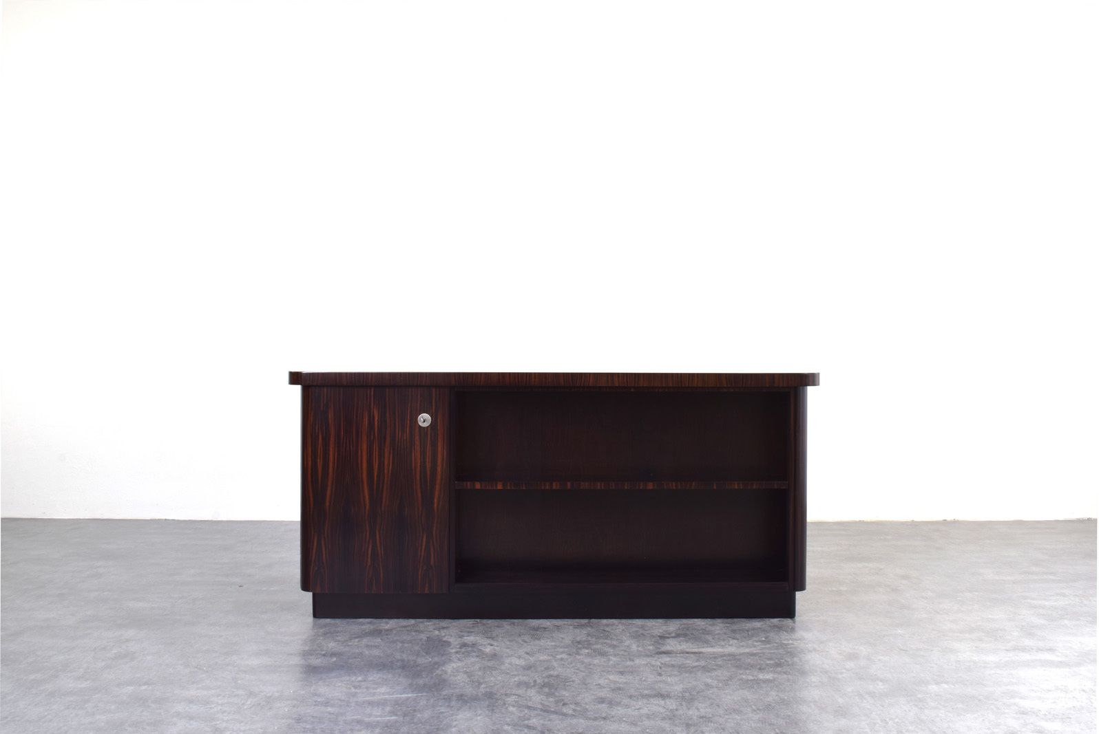 Furniture Art Deco Desk By Bruno Paul For Deutsche Werkstätten Hellerau, 1920s photo