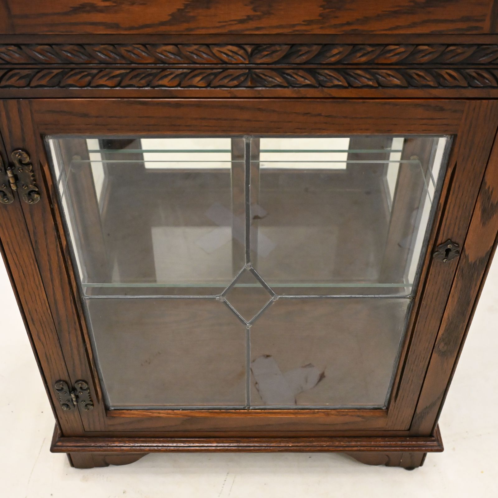 Old Charm Display Cabinet Tudor Brown Top Lighting Exc Free Nationwide Delivery* photo vintage