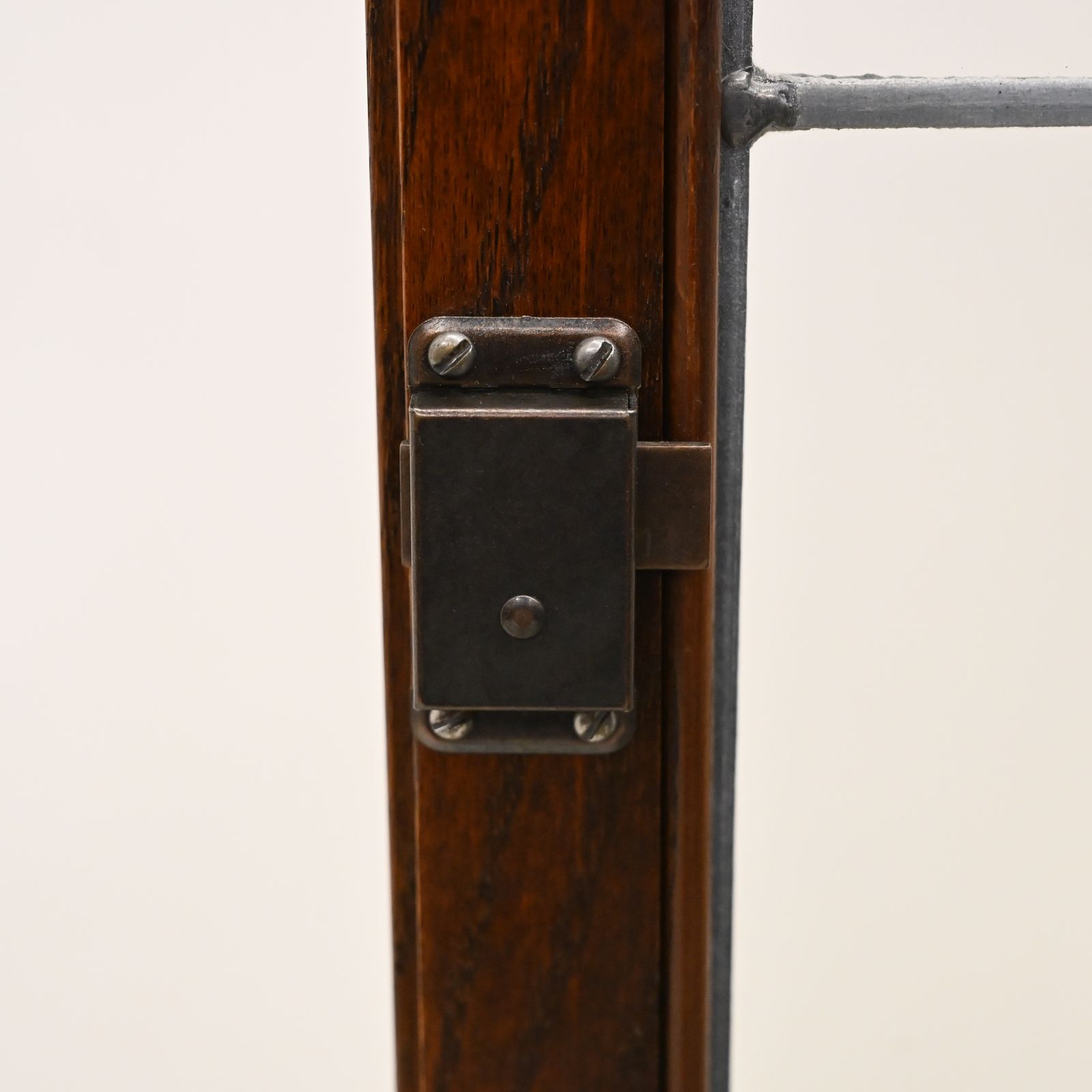 photo vintage Old Charm Display Cabinet Tudor Brown Top Lighting Exc Free Nationwide Delivery*