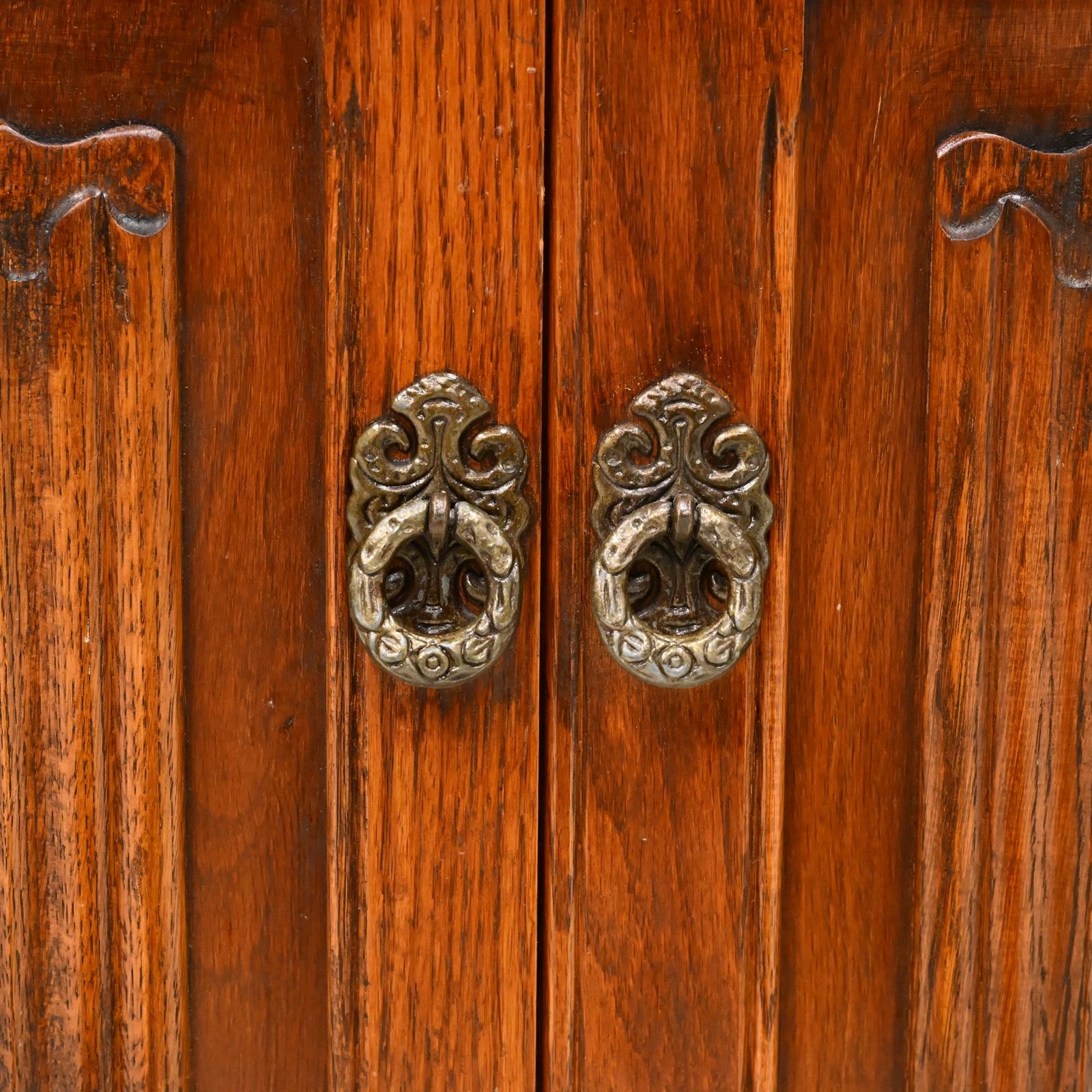 Old Charm Corner Return Cabinet Elizabethan Range Tudor Brown Free Uk Delivery* photo Furniture