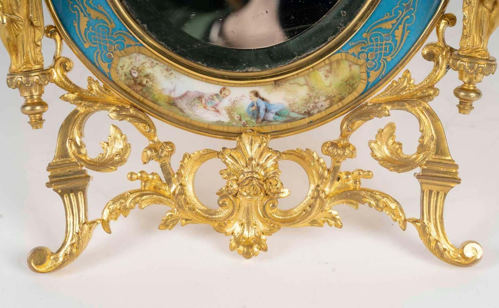 Napoleon III Period Table Mirror In Gilt Bronze And Sèvres Enameled Porcelain photo 4665.0