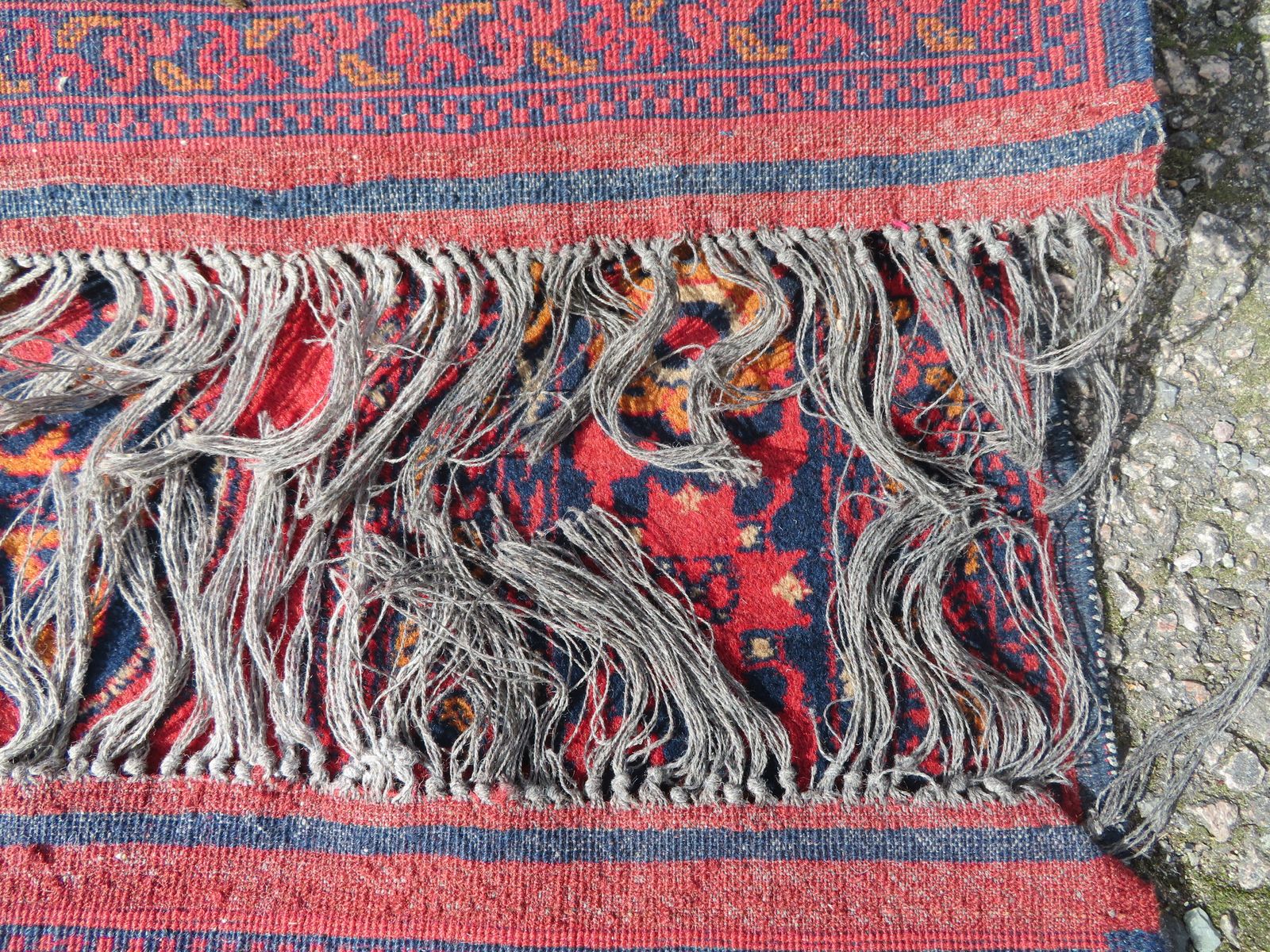 photo vintage Afghan Herat Rug. West Afghanistan. 153cm X 99cm.