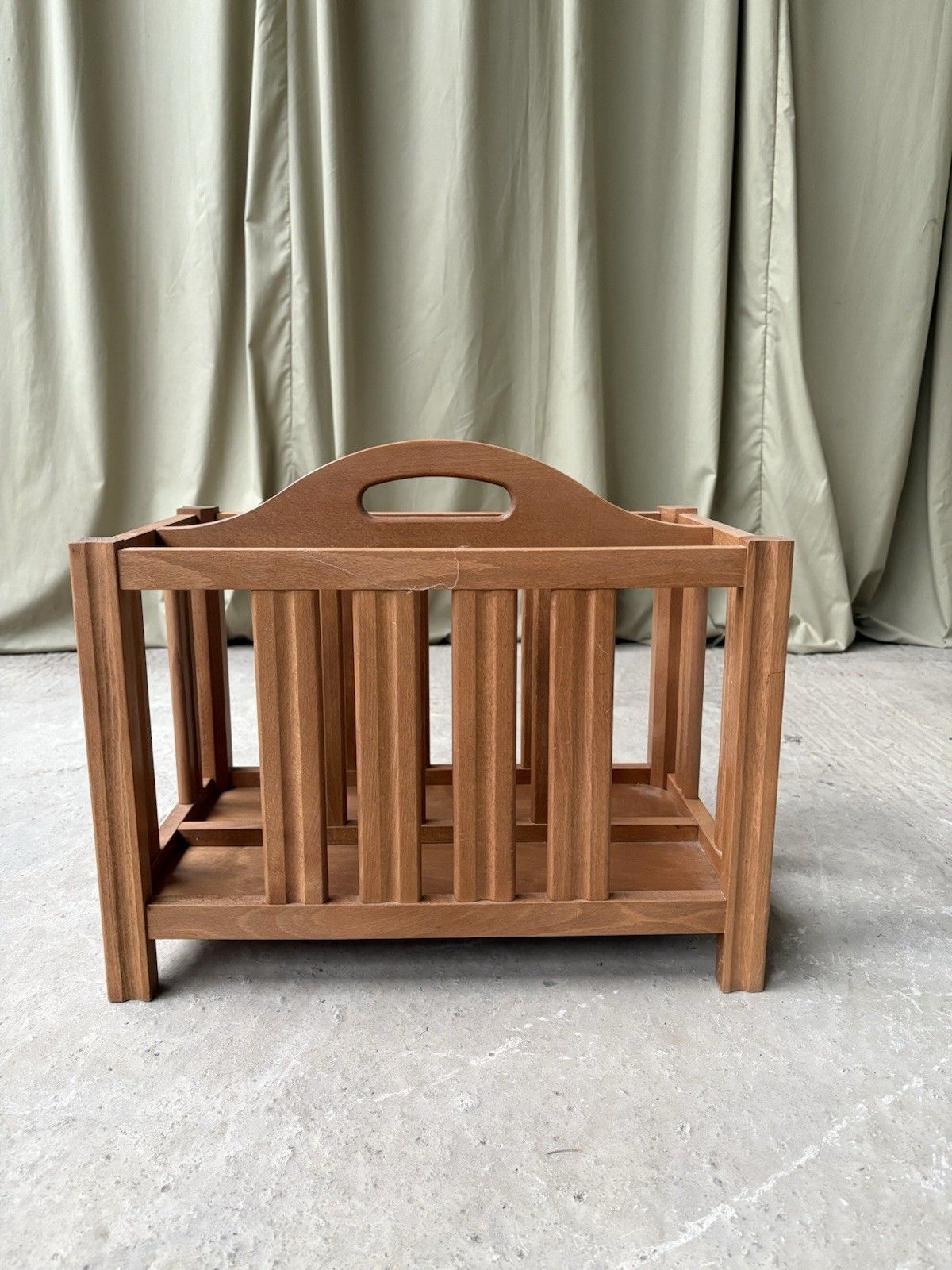 Vtg Mid Century Magazine Rack Records Vinyl Danish Scandi Retro R952 photo furniture