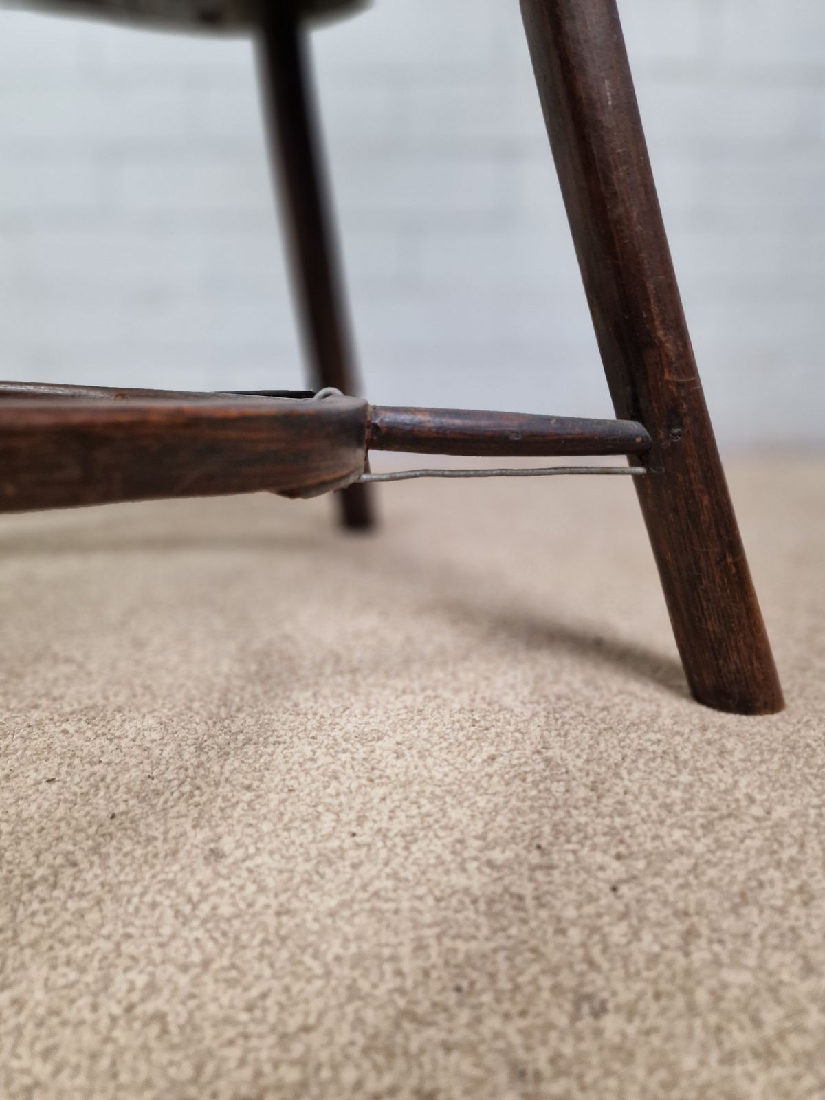 Furniture Windsor Chair In Ash And Elm   Early 19th Century (Circa 1806) photo