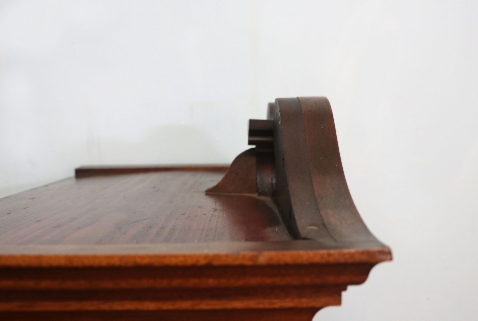 A Lovely American Walnut Display Cabinet Of Small Proportions. photo vinterior