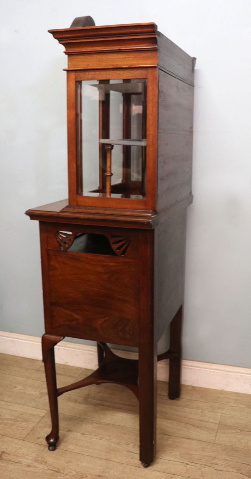 A Lovely American Walnut Display Cabinet Of Small Proportions. photo vintage