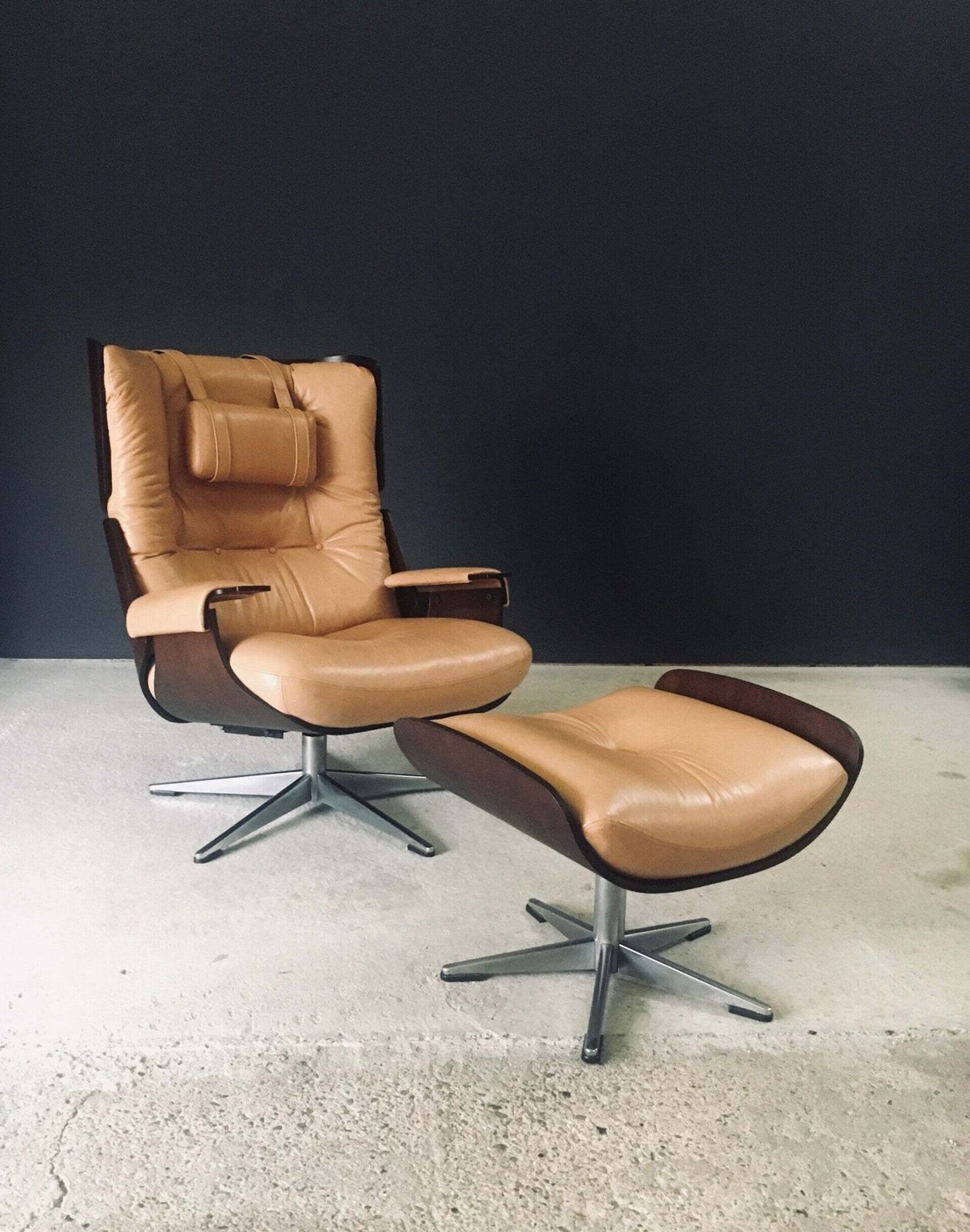 Midcentury Modern Design Leather Lounge Chair & Ottoman, Germany 1960's photo Furniture