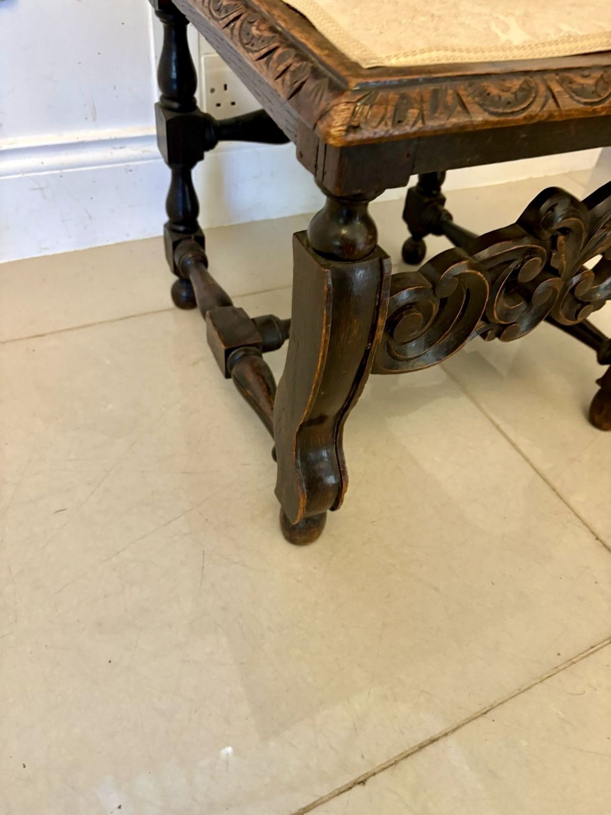 Antique 19th Century Quality Set Of 4 Carved Oak Dining Chairs photo 1785.0