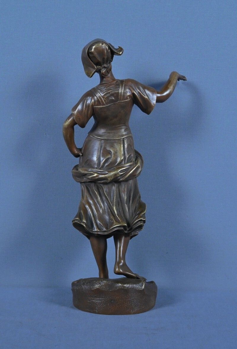 Art Bronze Sculpture The Fisherwoman Signed H. Giraud – Part 2 19th Century photo