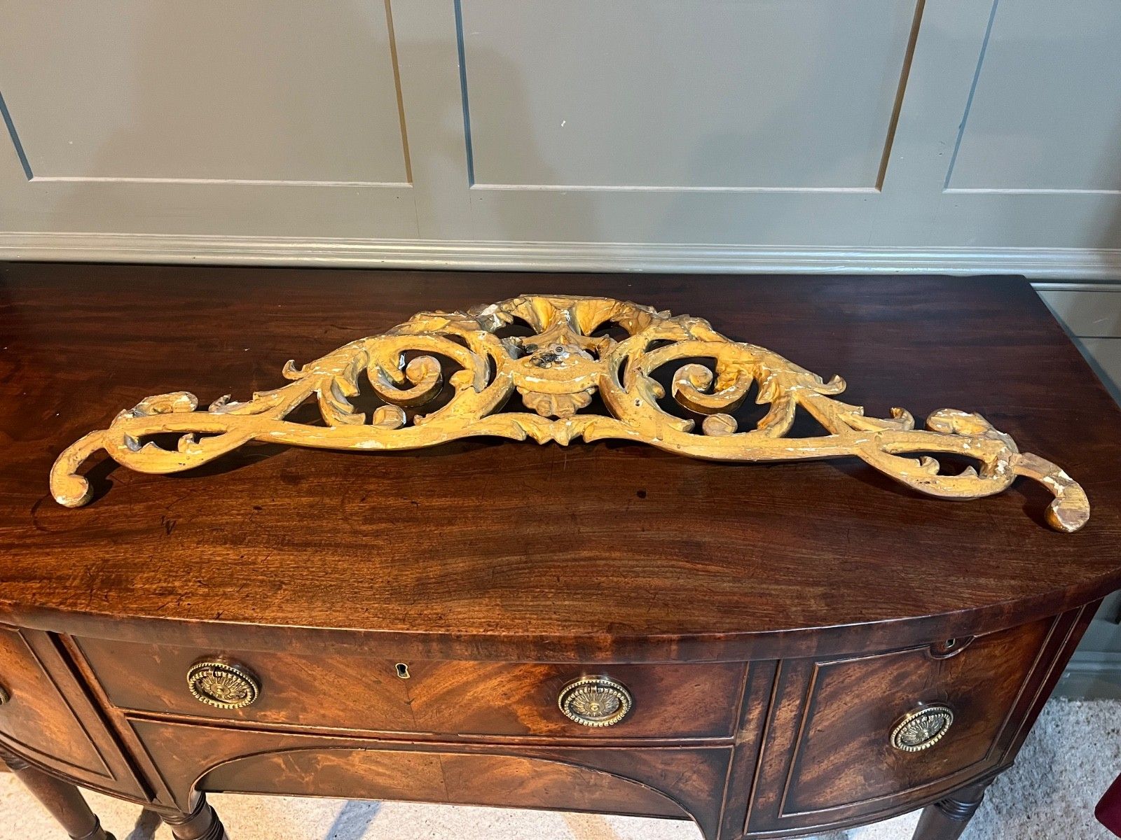 photo furniture Antique Carved Wood With Gesso & Gilt Beautiful Decorative Unique Item 1800’s
