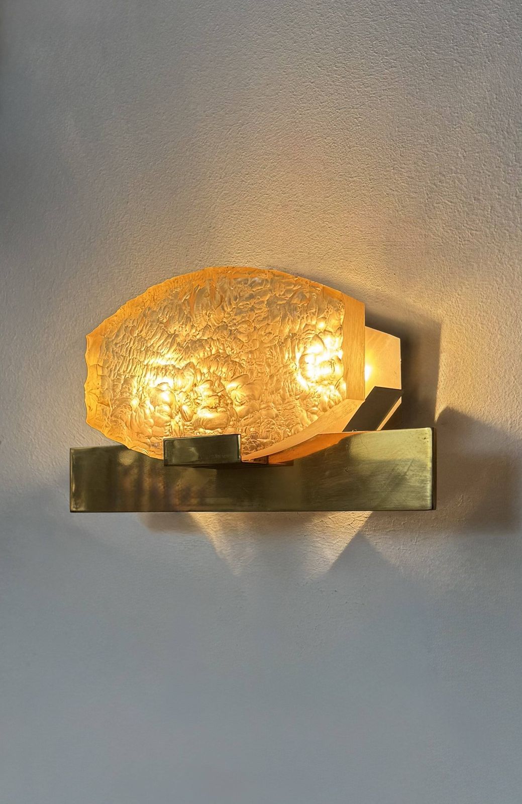 Vintage Wall Light Attributed To Serge Mouille, Brass And Resin, Dallux France. photo furniture