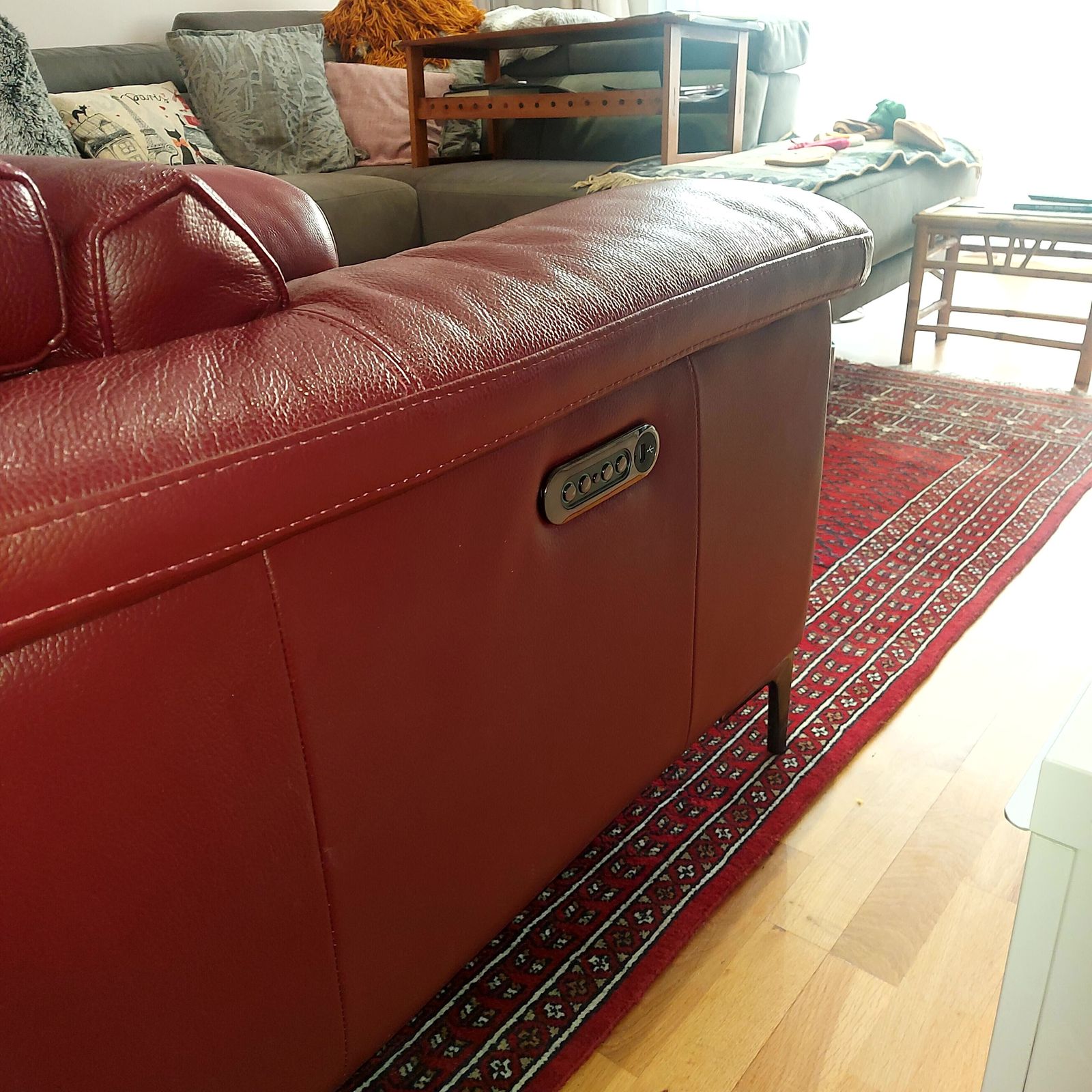 Milano Red Leather Powered Reclining Armchair photo vinterior