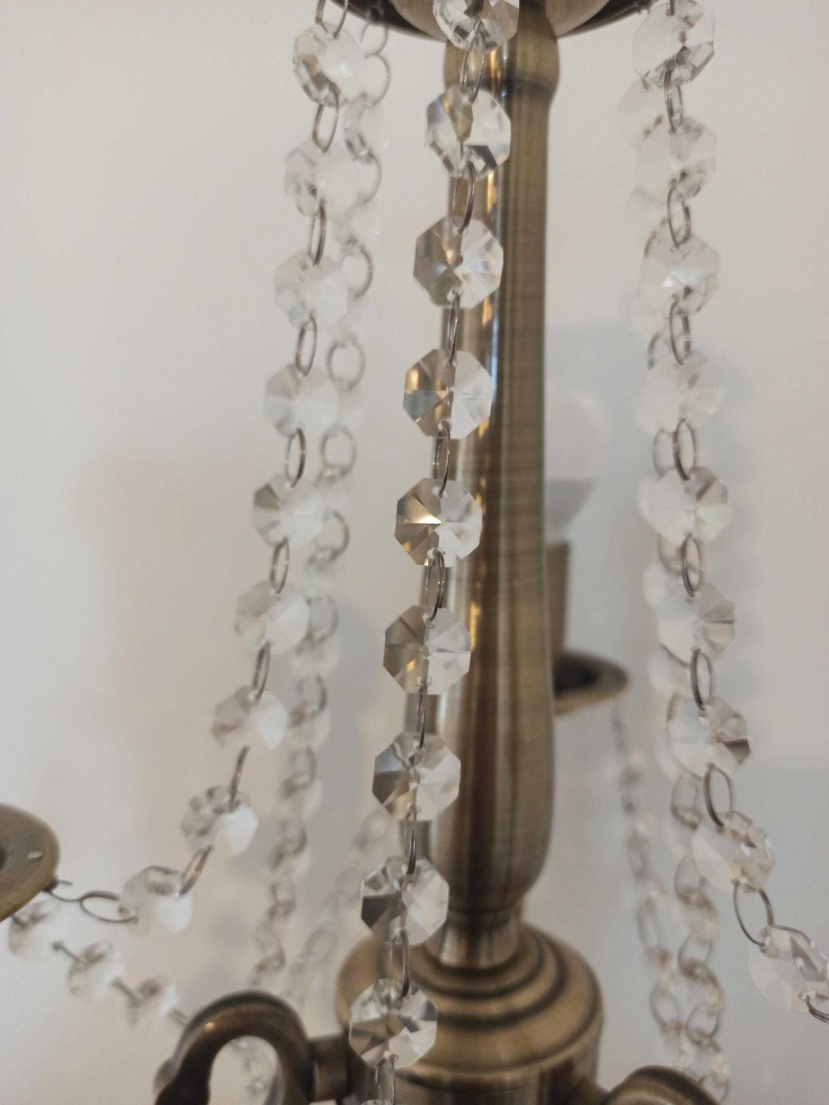photo furniture Polished Brass Table Lamp. Chandelier Style. Glass Bead Droplets