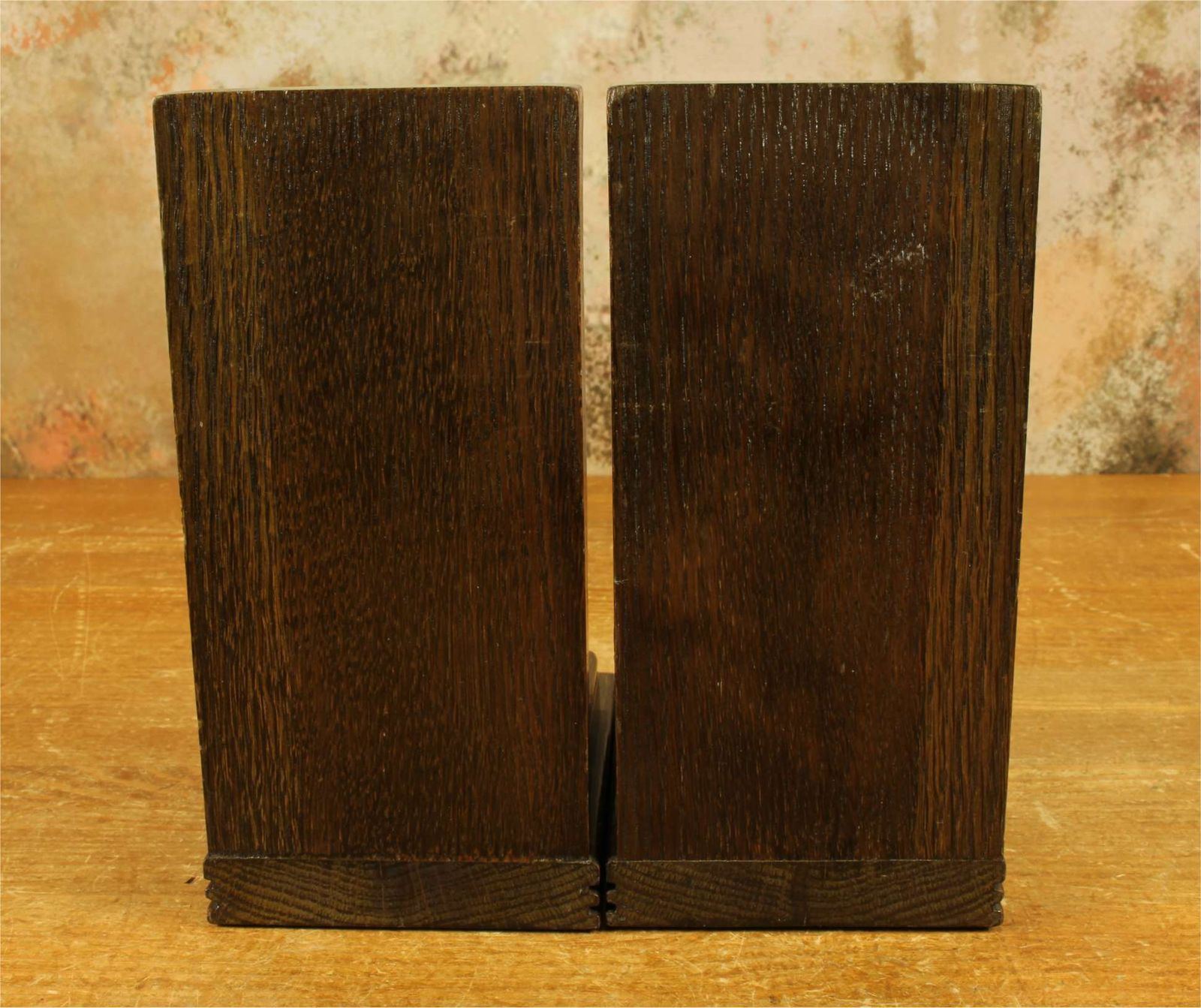 405.0 Antique Wooden Pair Of Bat & Ball Cricket Bookends. Thornton Smith Co. photo