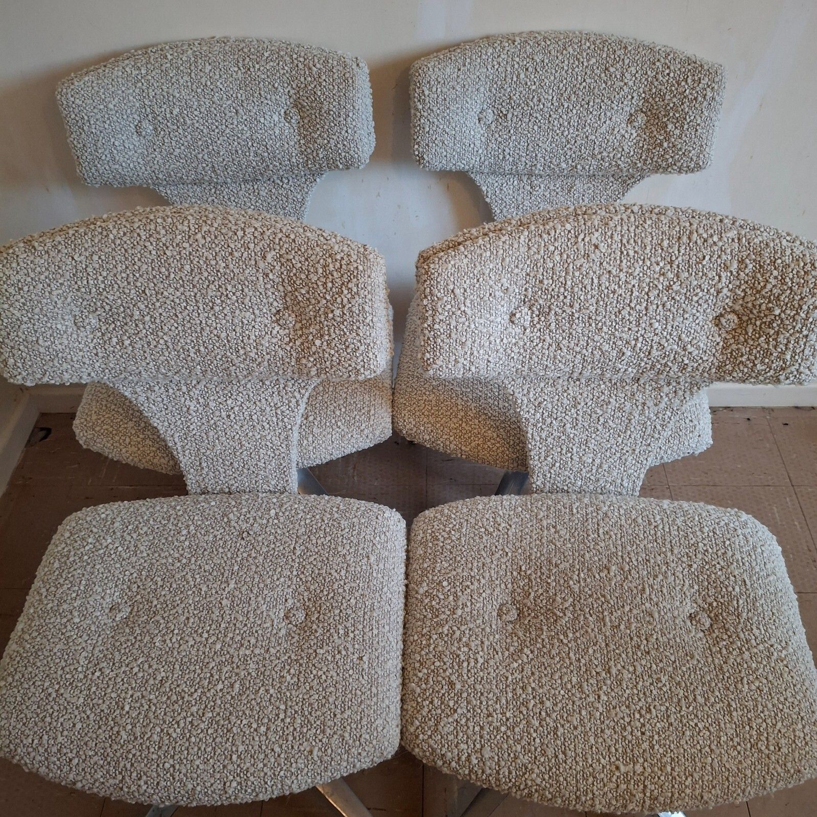 1500.0 Fab Vintage Howell Interlake 4 Swivel Chairs Taupe Boucle & Glass Dining Table photo