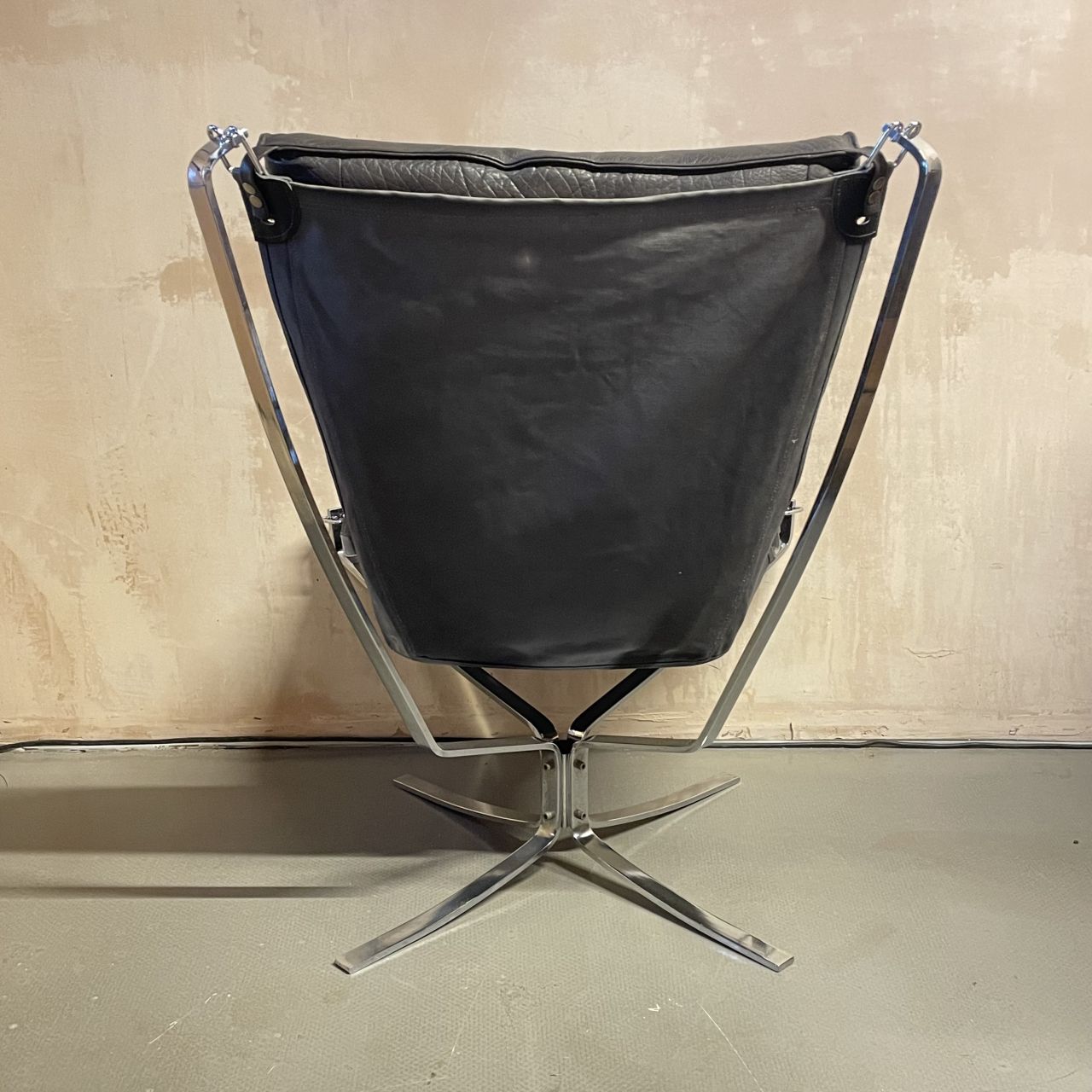 Brown High Backed Falcon Chair By Sigurd Resell In Chrome photo buy