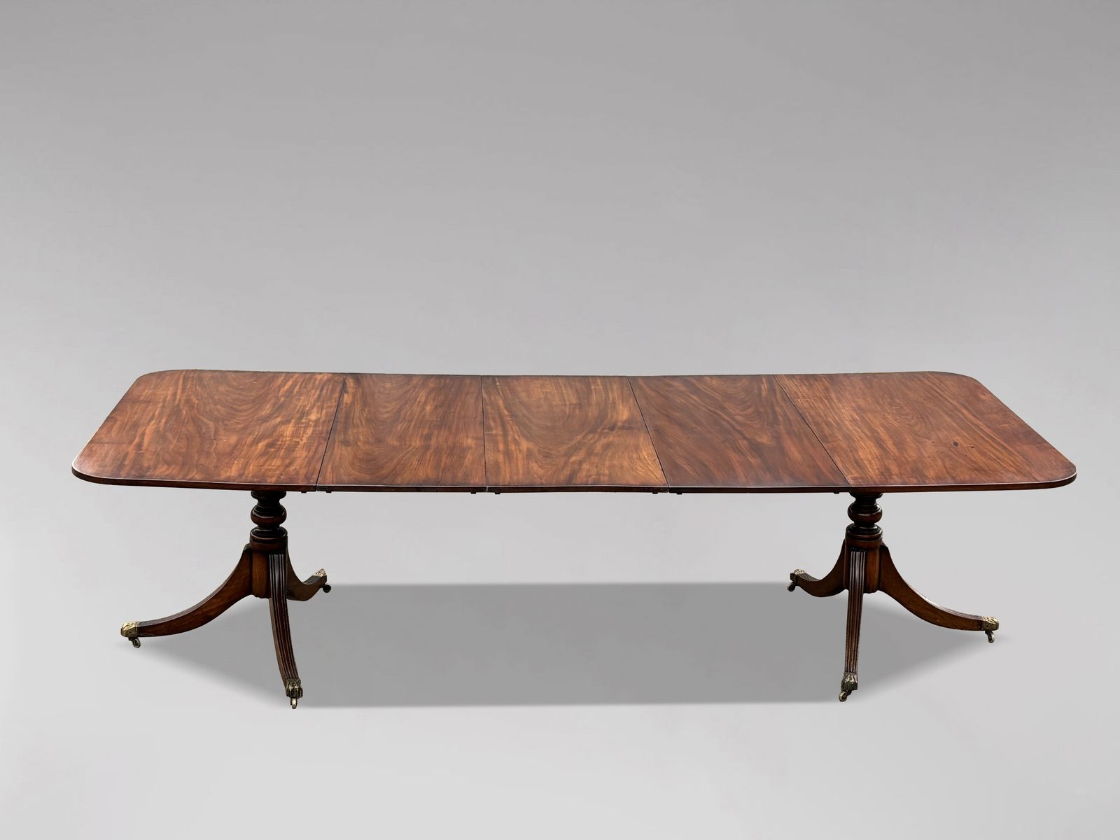 Early 19th Century Georgian Mahogany Twin Pedestal Dining Table
