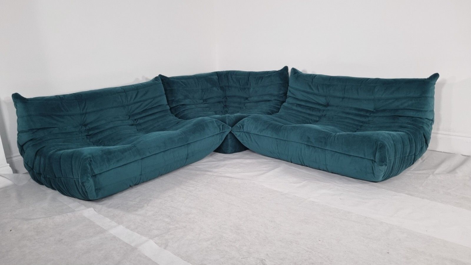 Ligne Roset Togo Suite Of 2 X 2 Seater And Corner In Teal Velvet Sublime Conditi