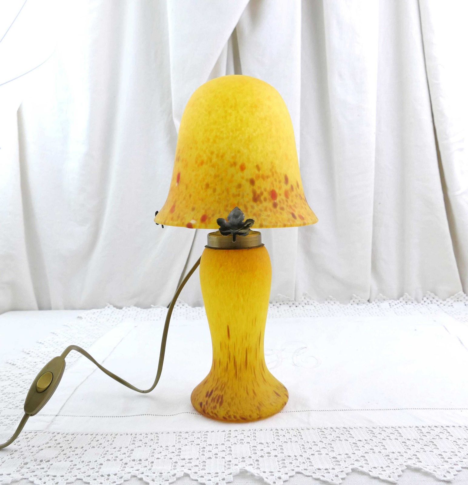 Vintage French Art Deco Style Mushroom Lamp In Colorful Yellow And Red Pressed Glass, Retro 1980s Reproduction Glass Paste Table Light