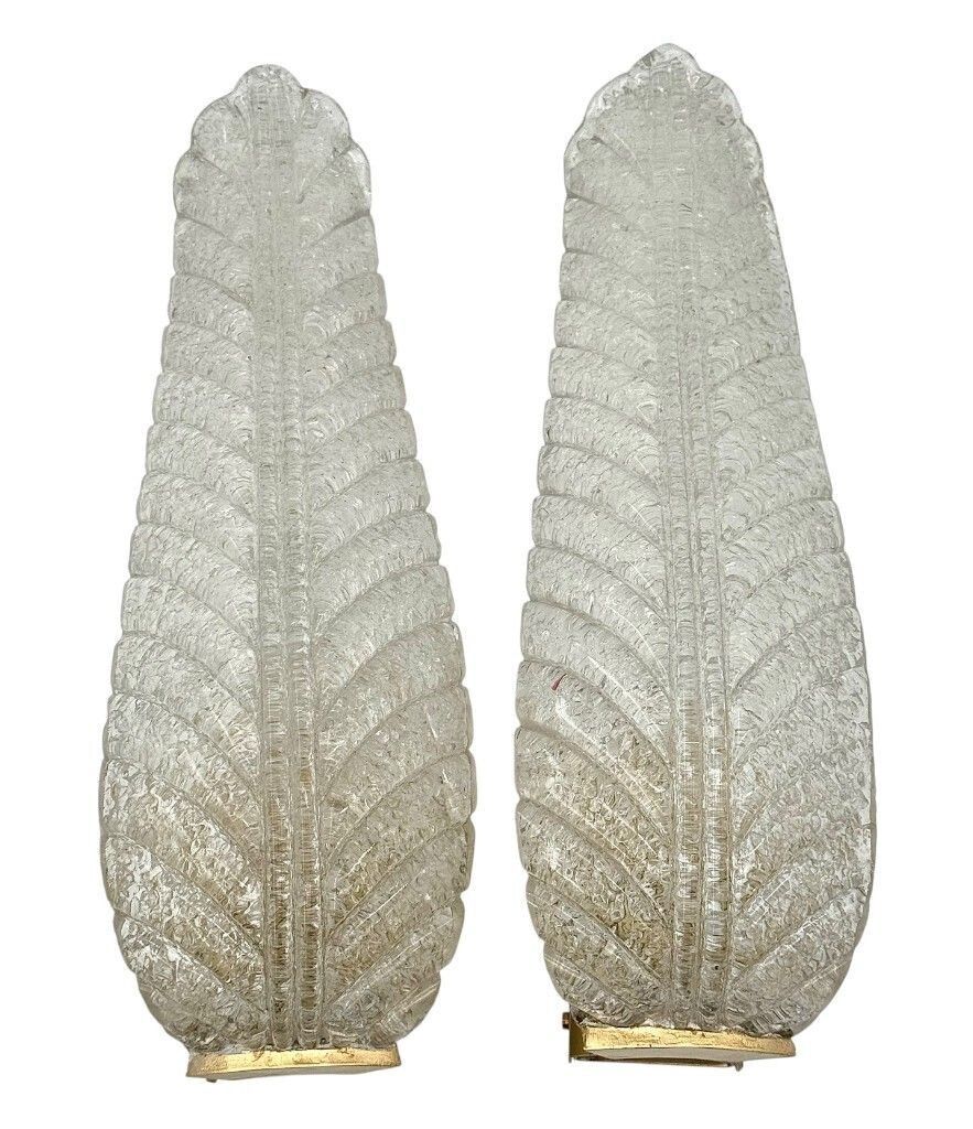 A Pair Of Art Deco Style 1960s Barovier & Toso Murano Glass Feather Wall Sconces photo vinterior