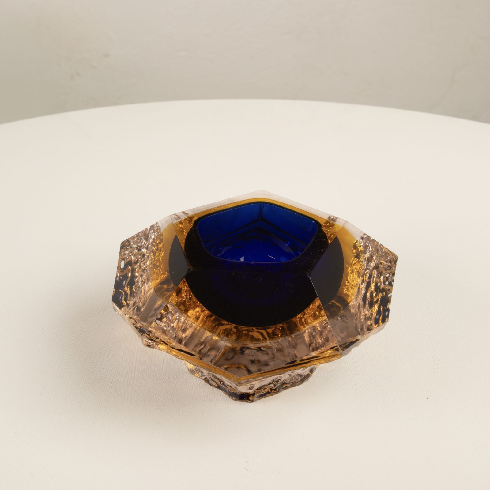 Sculptural Ashtray In Submerged Glass By Gianfranco Mandruzzato, Murano, 1970 photo Home Decor