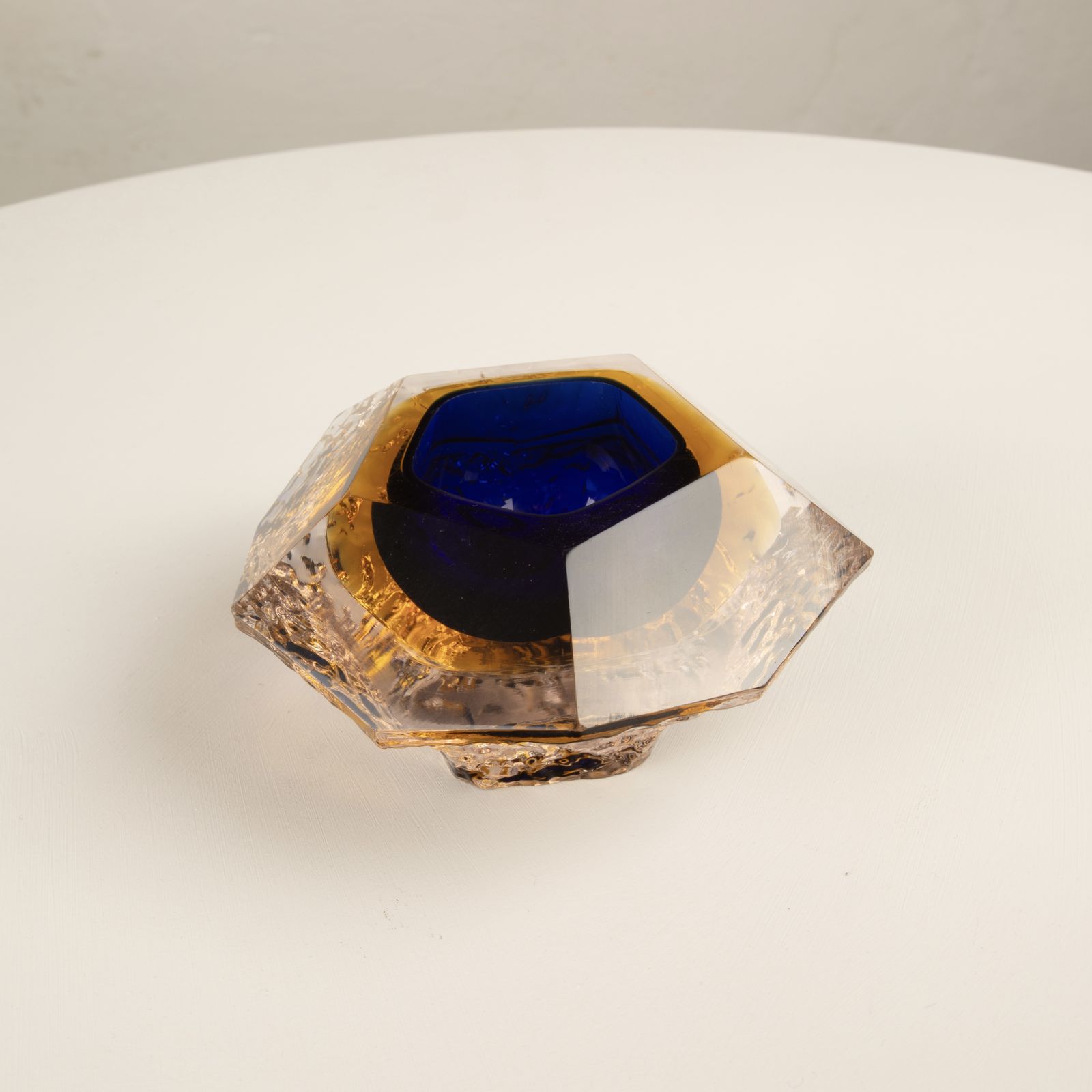 photo vinterior Sculptural Ashtray In Submerged Glass By Gianfranco Mandruzzato, Murano, 1970