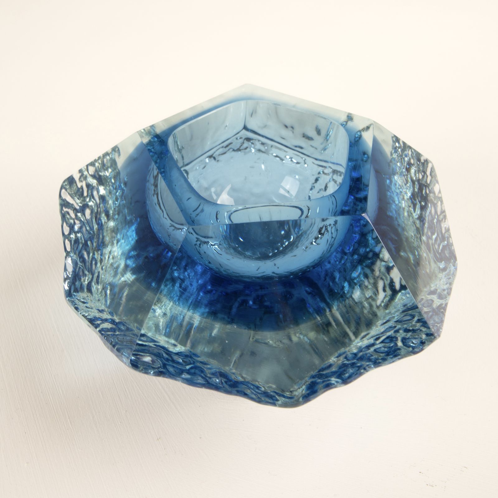 Sculptural Ashtray In Submerged Glass By Gianfranco Mandruzzato, Murano photo 430.0