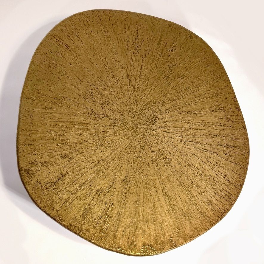 Late 20th Century Sculptural Roundish Brass Top And Blak Iron Coffee Table photo 11000.0