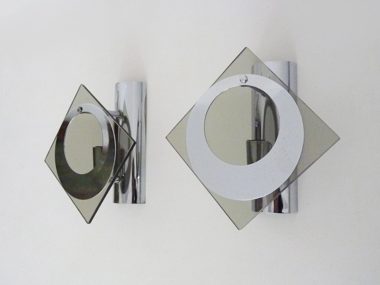 Pair Of Chrome Plated Metal And Glass Wall Sconces, Veca Fontana Arte Style. 1970s photo 273.0