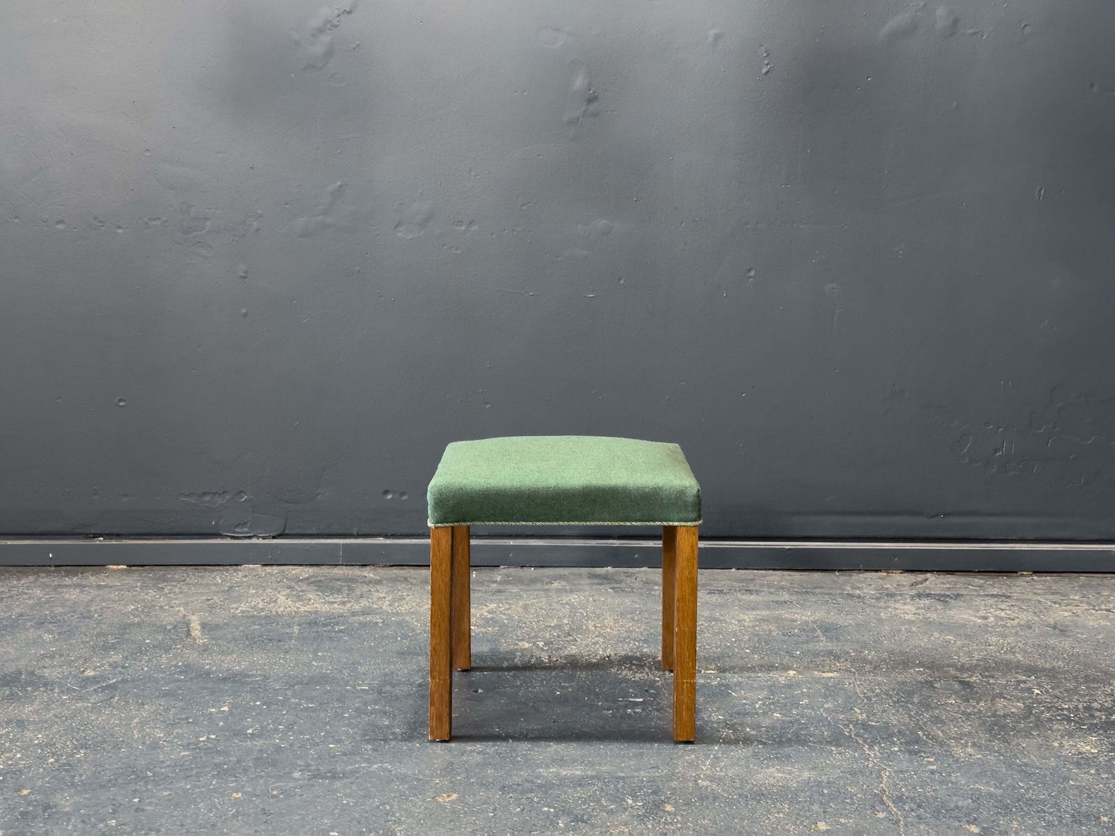 Green And Oak Upholstered Stool photo Furniture