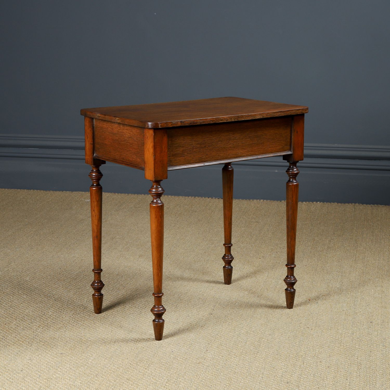 Small English Victorian Oak Occasional Side Table / Bedside  / Nightstand (Circa 1900) photo Furniture