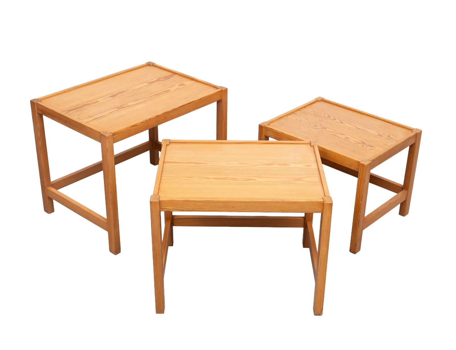 photo furniture Massief Grenen Bijzettafels – Ontwerp Kurt østervig, Ca. Jaren 1960, Denemarken