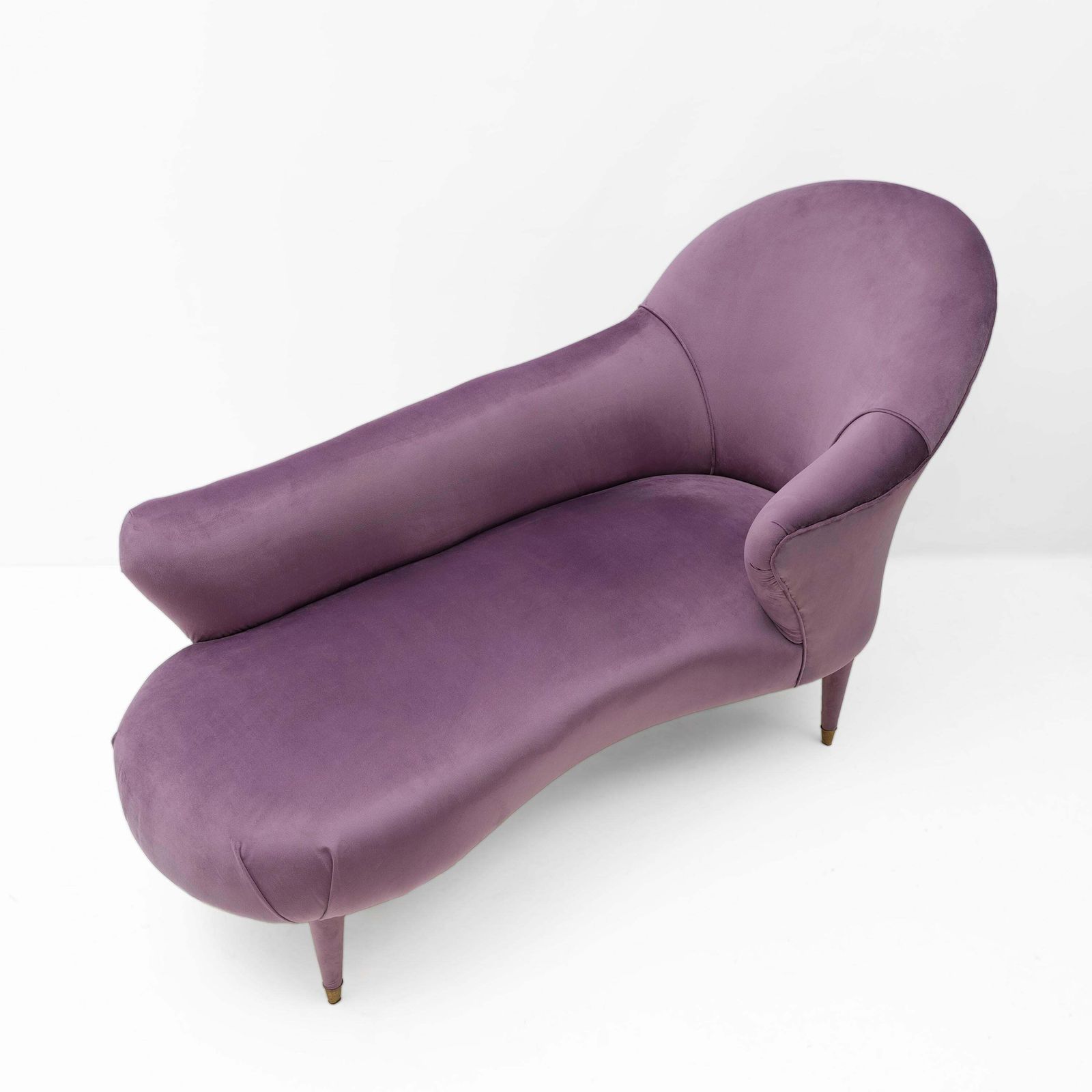 Italian Mid Century Style Dormeuse In Mauve Velvet With Brass Feet photo 4301.0