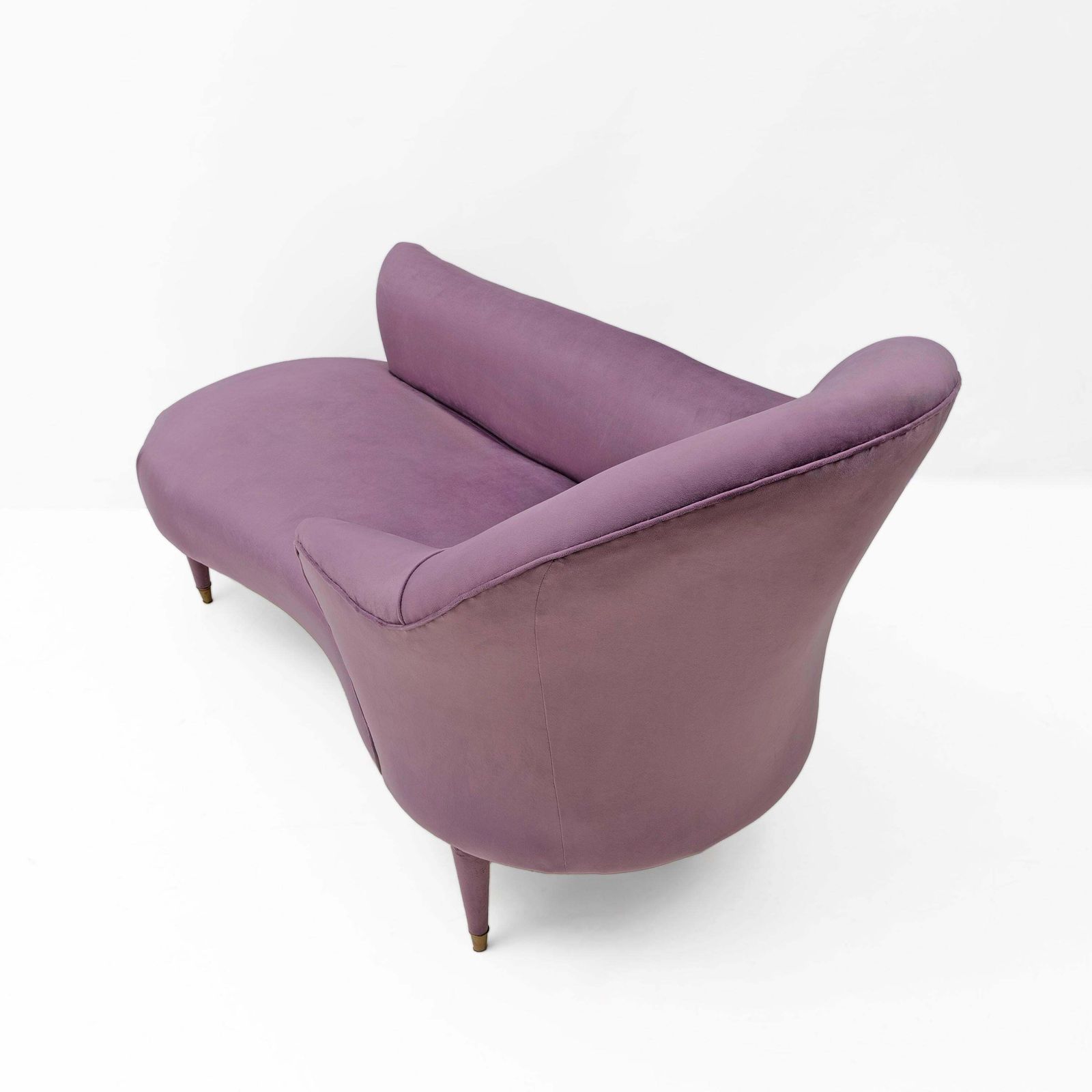 Italian Mid Century Style Dormeuse In Mauve Velvet With Brass Feet photo vinterior