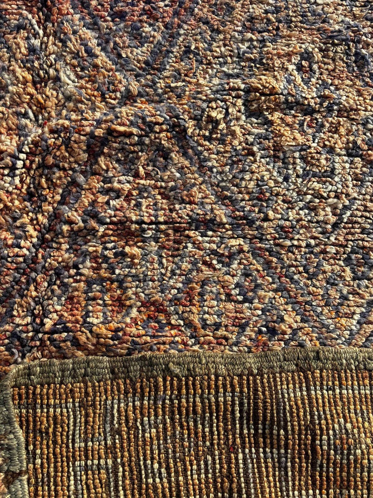 Vintage Moroccan Beni M’guild Rug 190x290 Cm – Authentic Handwoven Wool Berber Rug From The Atlas Mountains photo buy