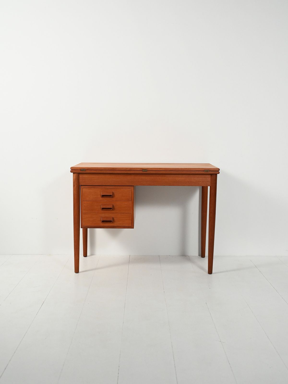 Scandinavian Flip Top Desk By Børge Mogensen photo 2280.0