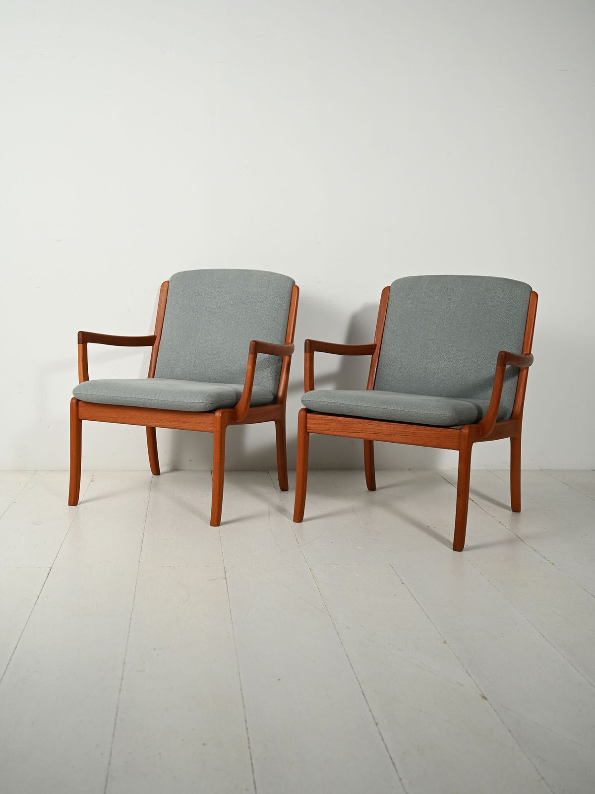 Pair Of Senator Armchairs By Ole Wanscher For Cado photo for sale